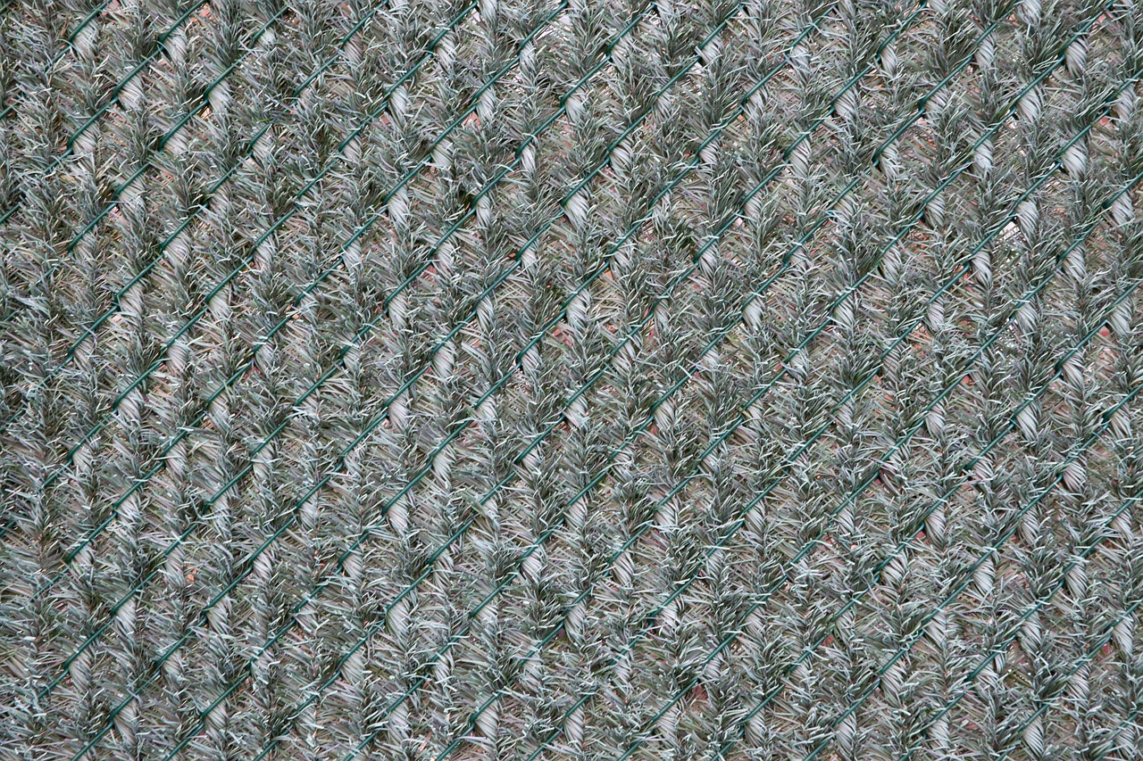 Le tissu mesh (filet) : caractéristiques et usages en couture