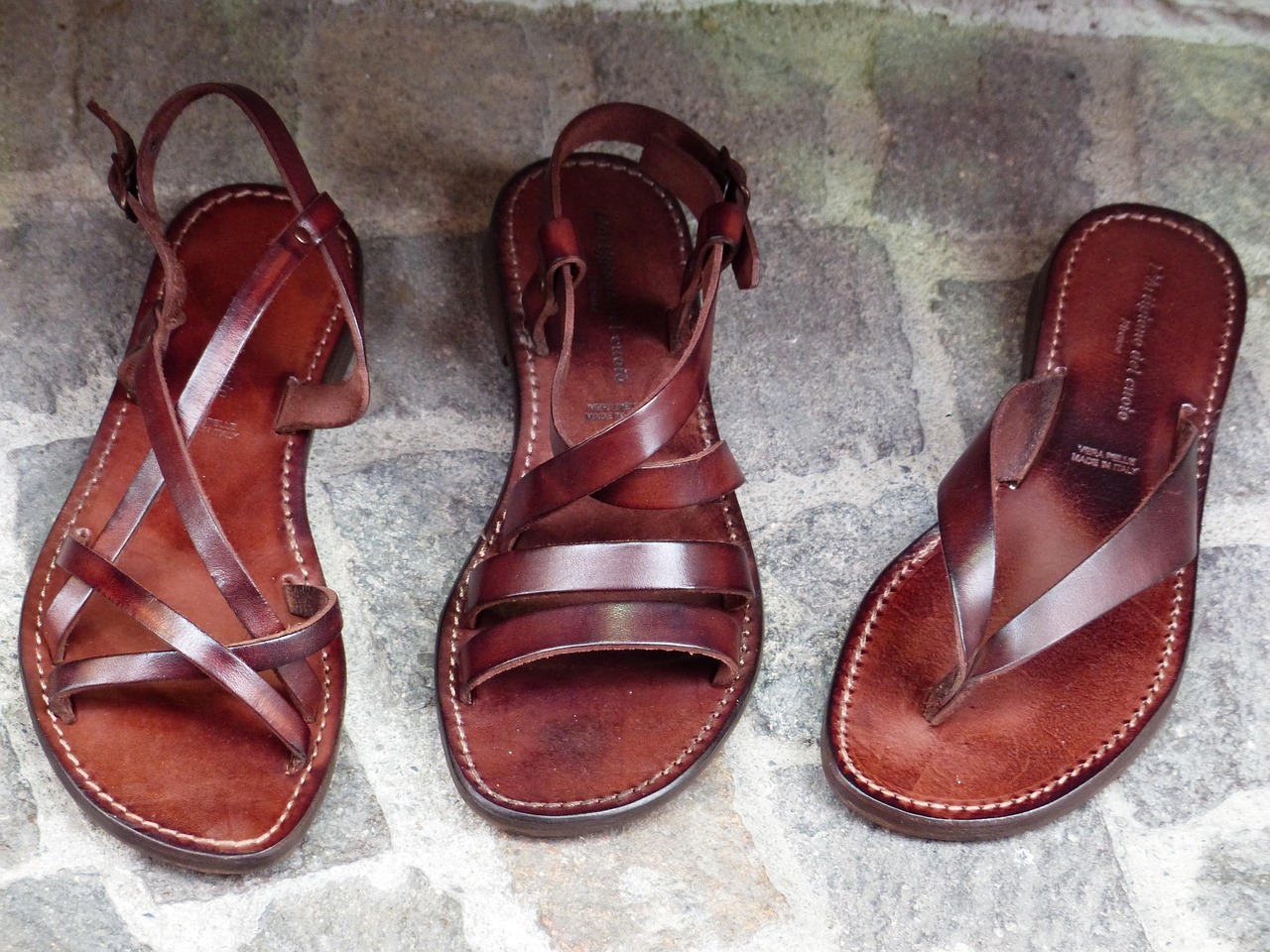 Chaussures pour pieds larges : comment bien les choisir (femme)